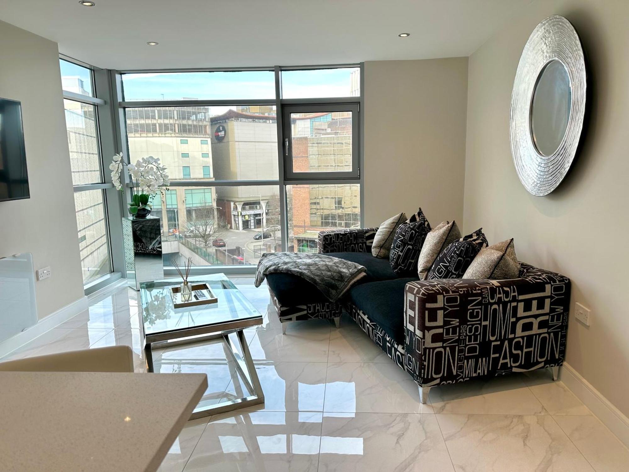Superior Apartment In Cardiff City Centre Kültér fotó